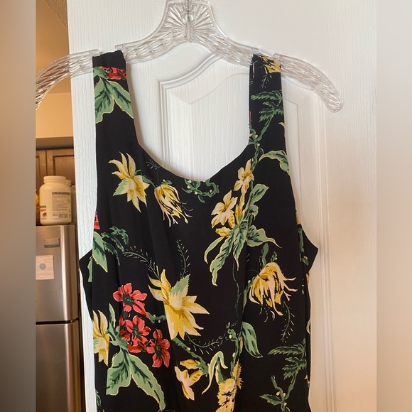 Backless floral jumpsuit - Picture 7 of 7
